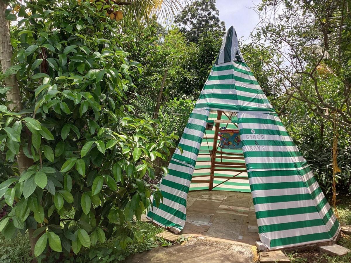 Exotic Flower Cabin2 Pool Agua Bendita Ngoại thất bức ảnh